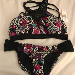 Brand new Jessica Simpson bathing suit